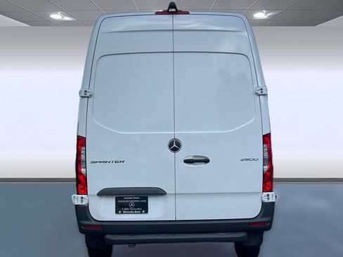 New 2026 Mercedes-Benz Sprinter 2500 image 9