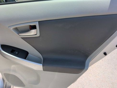 Used 2015 Toyota Prius Three w/ Solar Roof Package FWD image 15