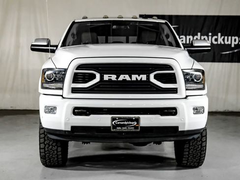 Used 2018 RAM 2500 Limited image 3