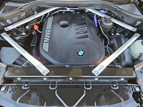 Certified 2025 BMW X5 xDrive40i w/ Executive Package AWD/4WD image 24