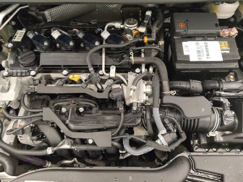 Used 2025 Toyota Corolla LE FWD image 30