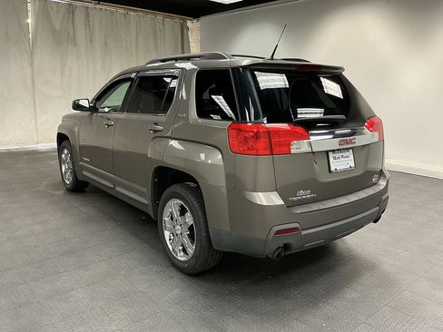 Used 2012 GMC Terrain SLE FWD image 3
