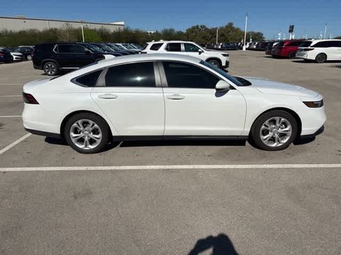 Certified 2025 Honda Accord LX image 6