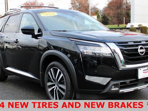 Certified 2023 Nissan Pathfinder Platinum image 4