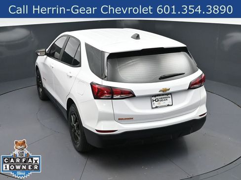 Used 2024 Chevrolet Equinox LS image 31
