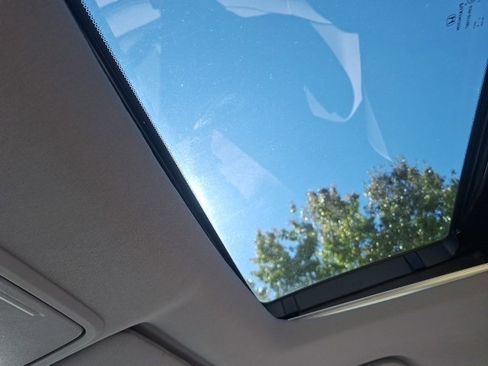 Used 2023 Honda Ridgeline RTL-E image 22