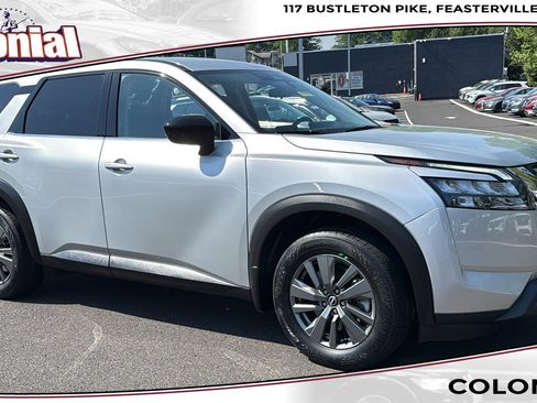 Certified 2024 Nissan Pathfinder S AWD/4WD image 1