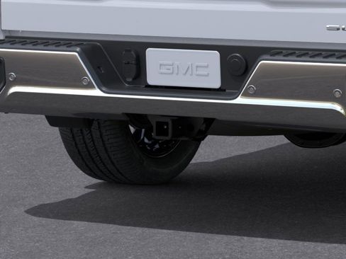 New 2026 GMC Sierra 1500 SLT image 16