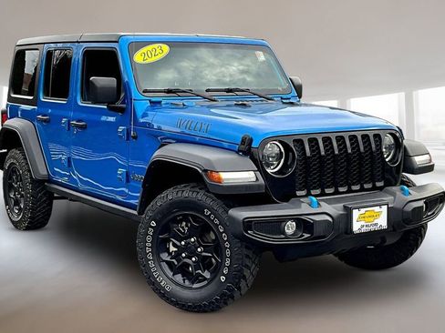 Used 2023 Jeep Wrangler Unlimited w/ Cold Weather Group image 1