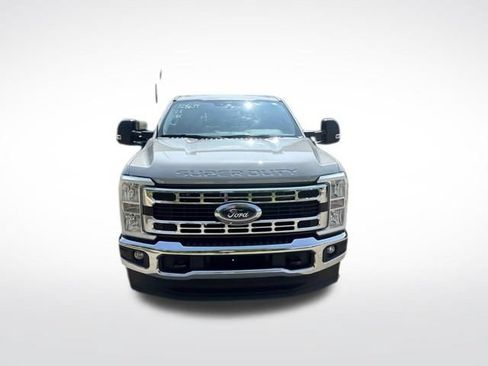 Used 2025 Ford F250 XLT w/ FX4 Off-Road Package AWD/4WD image 8