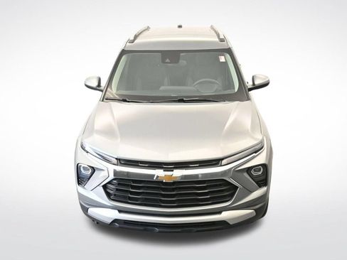 Used 2025 Chevrolet TrailBlazer LT FWD image 23