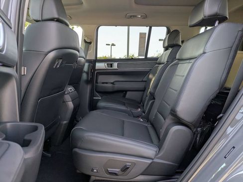 New 2026 Hyundai Santa Fe Limited AWD/4WD image 11