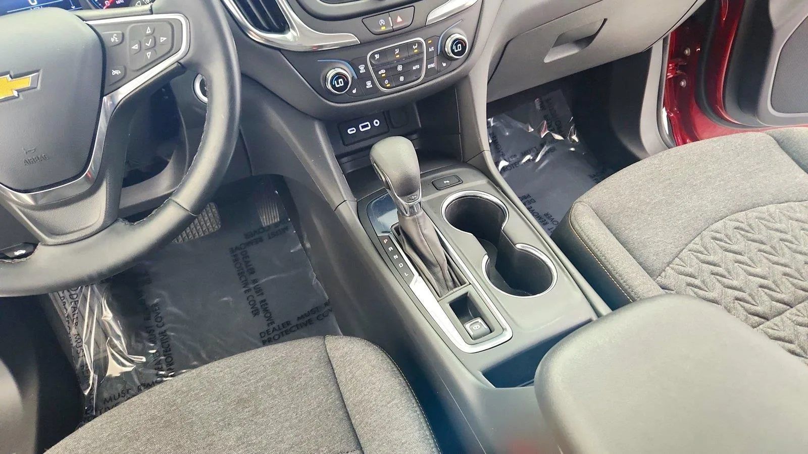 Used 2024 Chevrolet Equinox LT FWD image 26