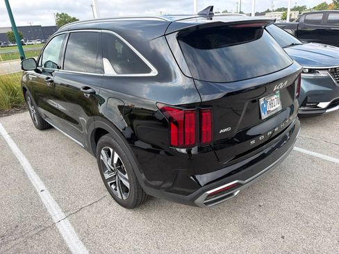 Used 2022 Kia Sorento SX Prestige AWD/4WD image 4