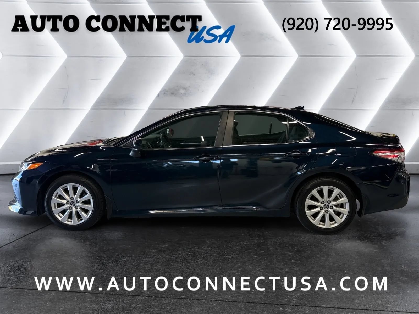 Used 2020 Toyota Camry LE FWD image 7