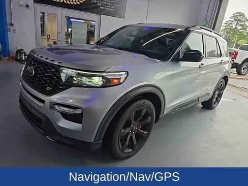 Used 2022 Ford Explorer ST w/ ST Street Pack RWD image 4