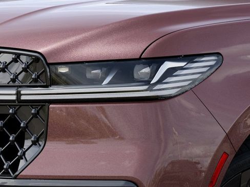 New 2027 Lincoln Navigator Black Label AWD/4WD image 18