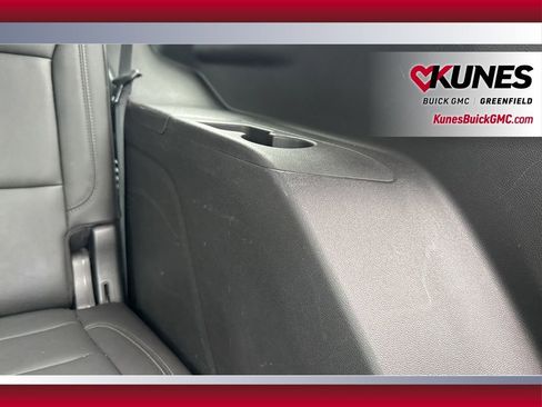 Used 2021 Chevrolet Tahoe Z71 w/ Z71 Signature Package image 35