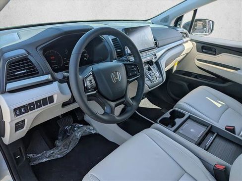 New 2026 Honda Odyssey EX-L image 3