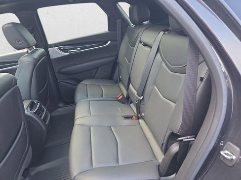 Used 2020 Cadillac XT5 Premium Luxury w/ LPO, Floor Liner Package AWD/4WD image 14
