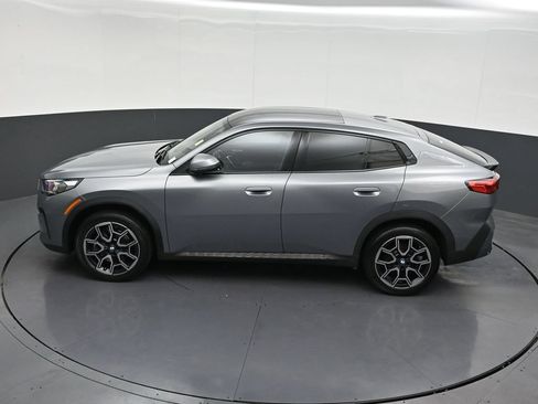 Used 2025 BMW X2 xDrive28i w/ Convenience Package AWD/4WD image 16