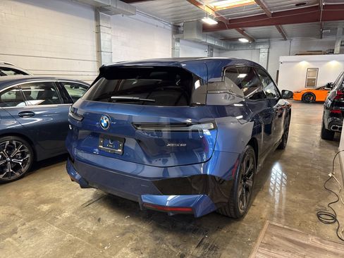 Used 2025 BMW iX xDrive50 w/ Premium Package image 20