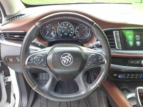 Used 2018 Buick Enclave Avenir w/ Avenir Technology Package AWD/4WD image 23