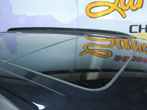 Used 2019 Ford Explorer XLT w/ XLT Sport Appearance Package image 5