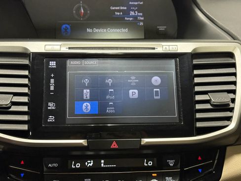 Used 2017 Honda Accord EX-L image 35