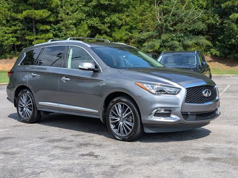 Used 2019 INFINITI QX60 Luxe w/ Sensory Package AWD/4WD image 11