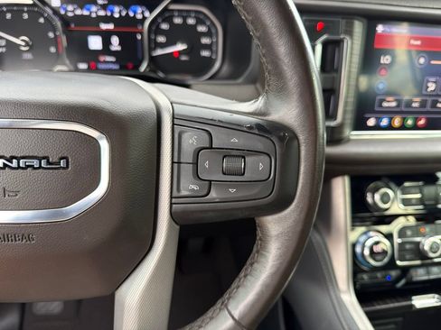 Used 2021 GMC Yukon Denali RWD image 52