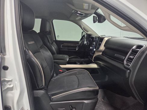 Used 2023 RAM 2500 Laramie AWD/4WD image 13