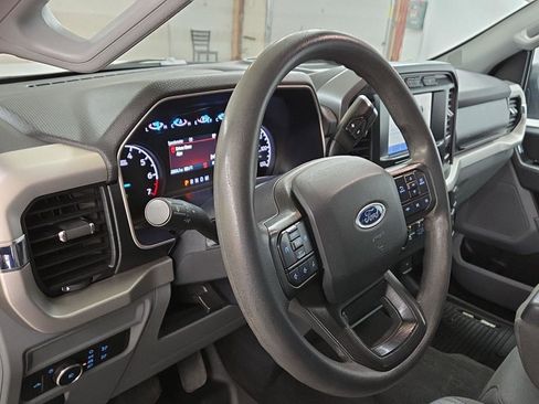 Used 2021 Ford F150 XLT w/ Trailer Tow Package image 5