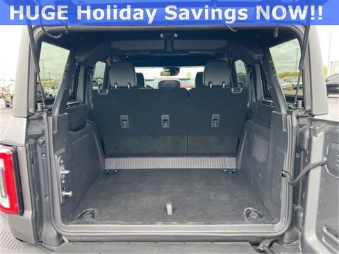 Used 2023 Ford Bronco Badlands w/ Sasquatch Package image 32