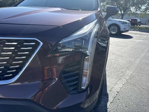 Certified 2023 Cadillac XT4 Luxury w/ Cold Weather Package FWD image 10