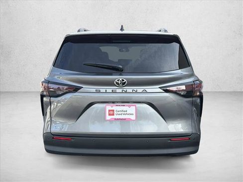 Certified 2026 Toyota Sienna XLE image 6