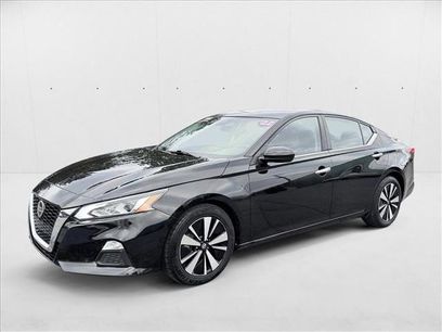 Used 2022 Nissan Altima 2.5 SV