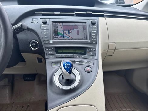 Used 2010 Toyota Prius Three image 15