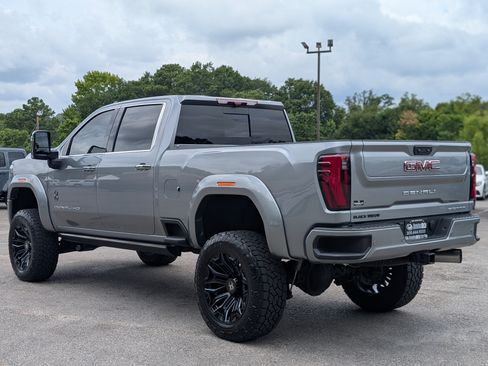 Used 2025 GMC Sierra 2500 Denali w/ Denali Reserve Package AWD/4WD image 7