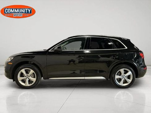 Used 2020 Audi Q5 2.0T Premium Plus w/ Premium Plus Package AWD/4WD image 3