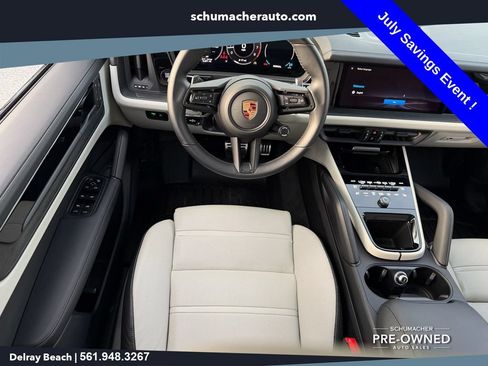 Used 2026 Porsche Cayenne GTS AWD/4WD image 15