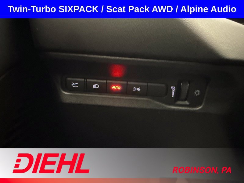 Used 2026 Dodge Charger Scat Pack AWD/4WD image 21