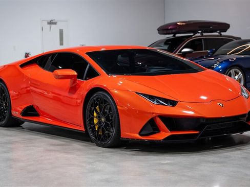 Used 2021 Lamborghini Huracan EVO AWD/4WD image 16