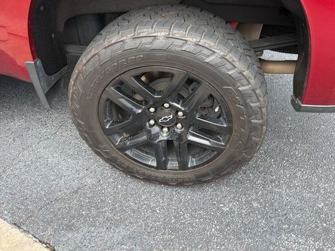 Used 2021 Chevrolet Silverado 1500 LT Trail Boss w/ Convenience Package II AWD/4WD image 10