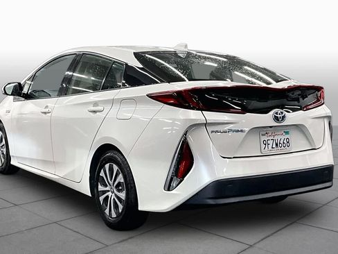 Used 2020 Toyota Prius Prime LE FWD image 11