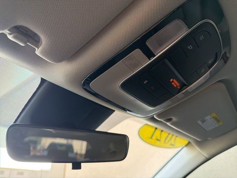 Certified 2021 Hyundai Santa Fe SEL image 48