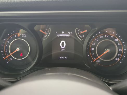 Used 2024 Jeep Gladiator Sport AWD/4WD image 23