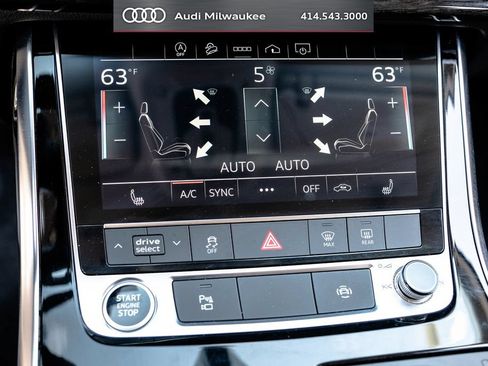 Used 2023 Audi Q7 3.0T Premium Plus w/ Premium Plus Package AWD/4WD image 32