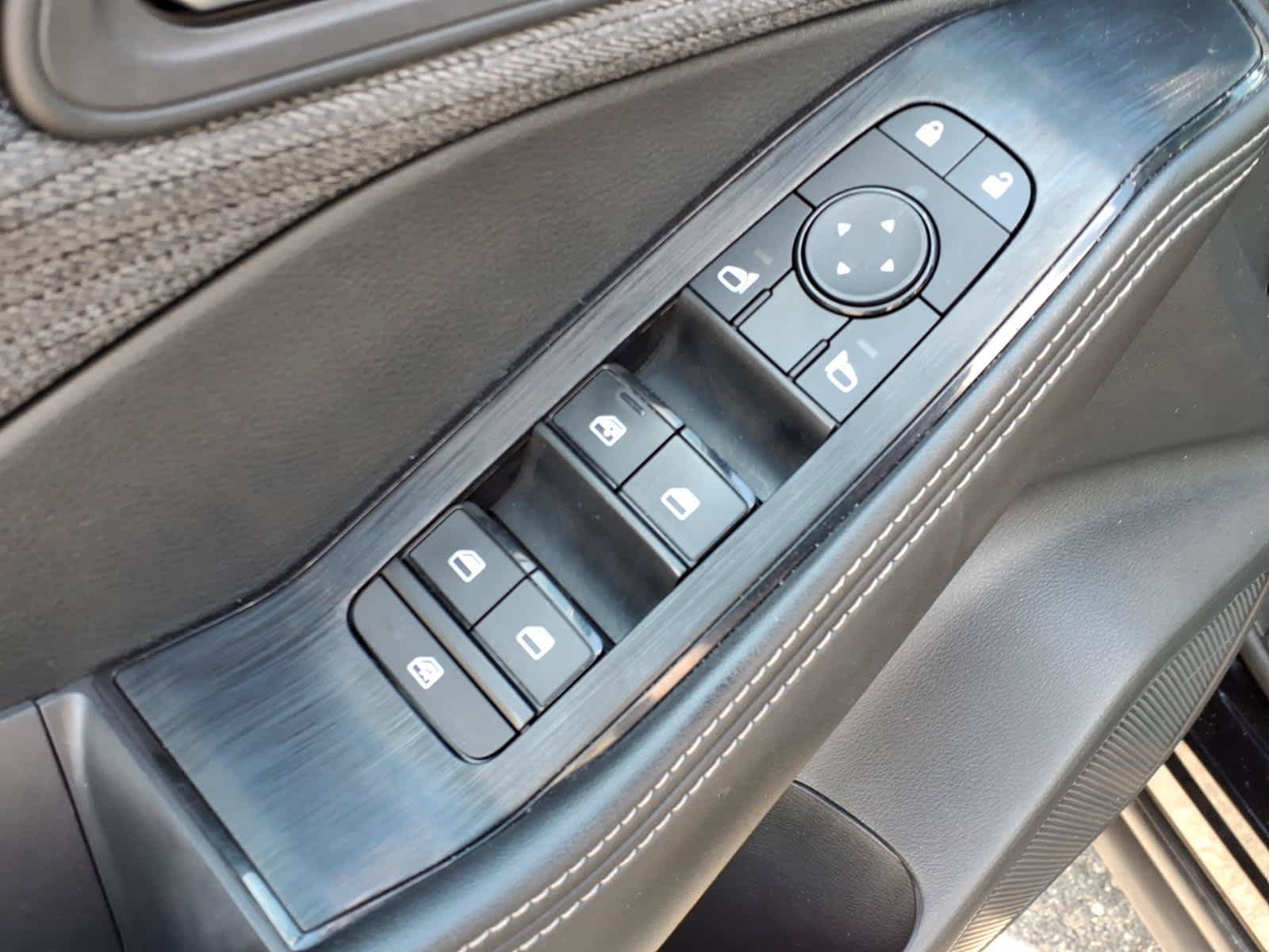 Certified 2021 Nissan Rogue SV AWD/4WD image 18
