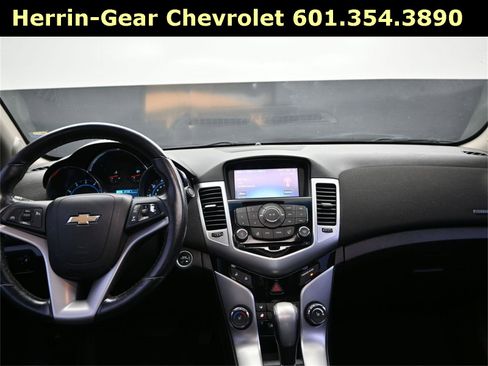 Used 2014 Chevrolet Cruze LTZ image 19